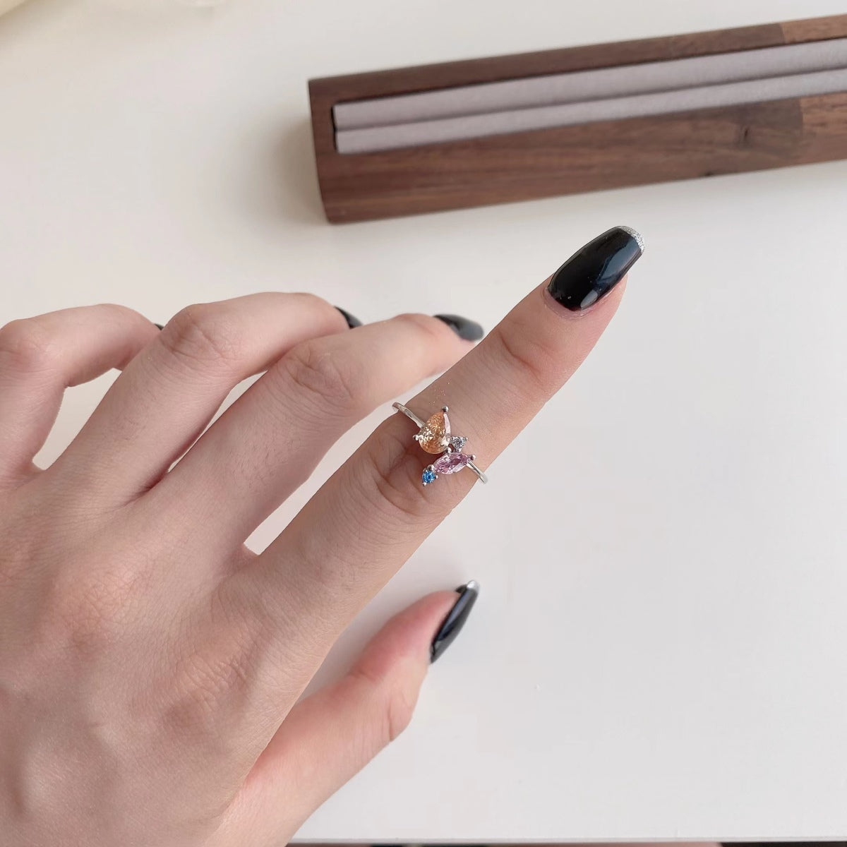 [Kismet Jewels ]Radiant Colorful Multi Cut Daily Ring