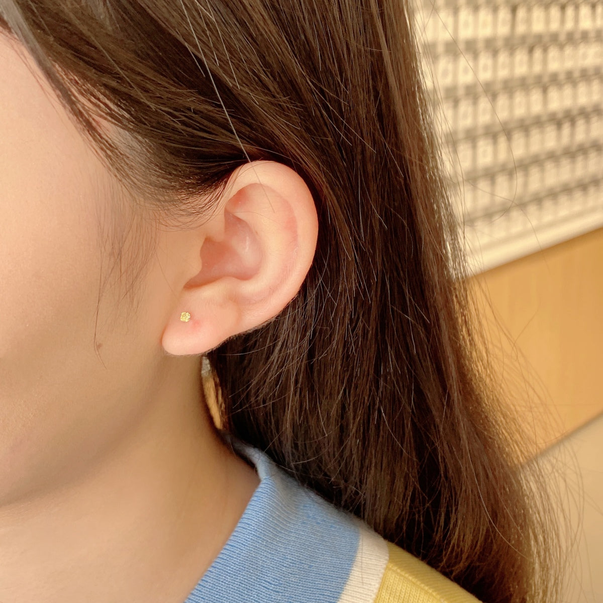 [Kismet Jewels ]Delicate Solitaire Earrings