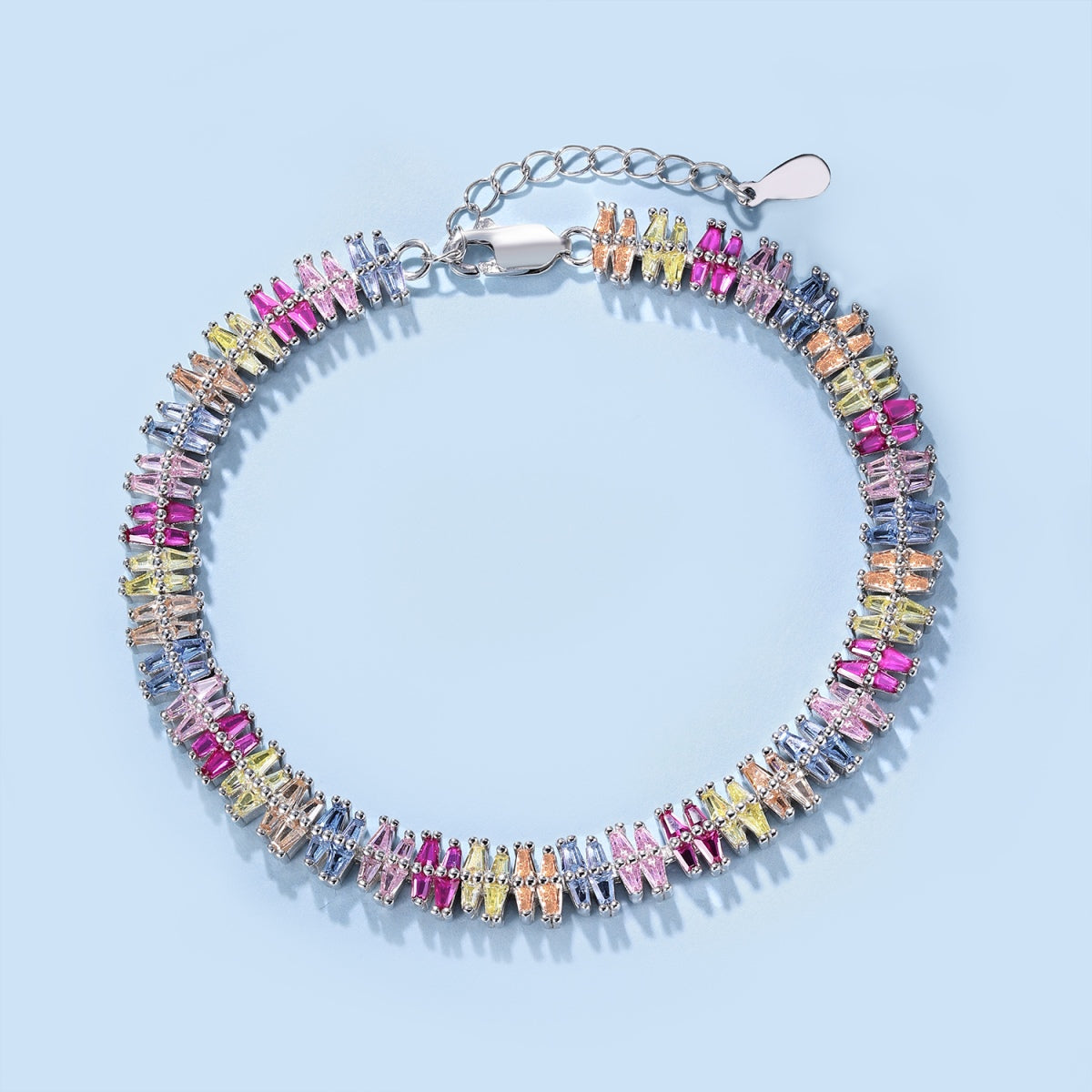 [Kismet Jewels ]Sparkling Exquisite Multi Cut Party Bracelet