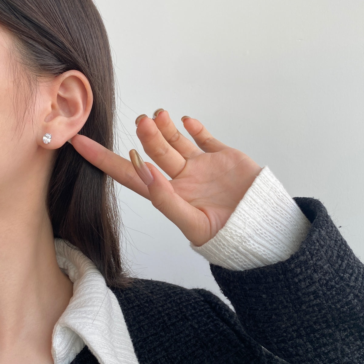 [Kismet Jewels ]Oval Classic Dignified Elegant Earrings