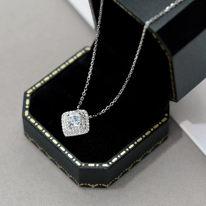 [Kismet Jewels ]Sparkling Asscher Cut Necklace