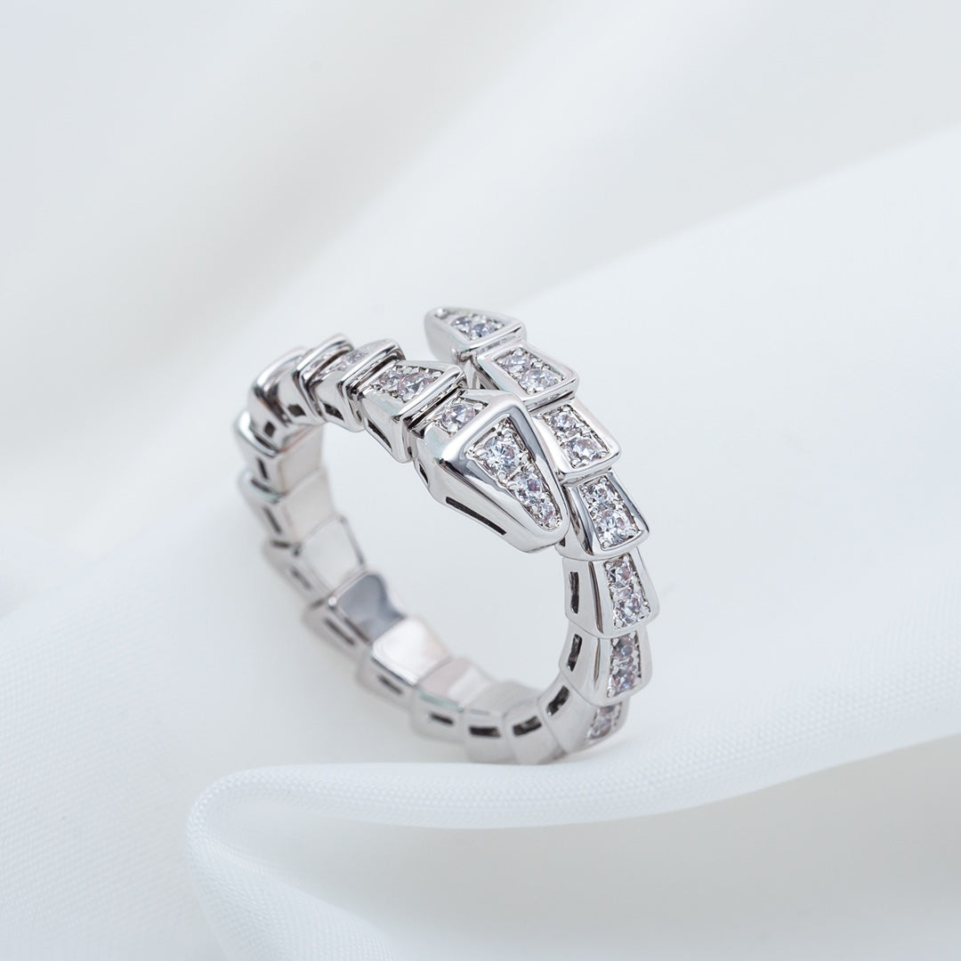 [Kismet Jewels ]SERPENTI RING SILVER DIAMOND PAVED 4MM
