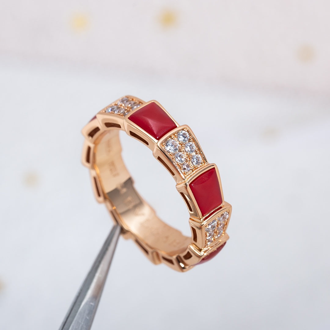 [Kismet Jewels ]SERPENTI RING PINK GOLD CARNELIAN DIAMOND PAVED 4MM