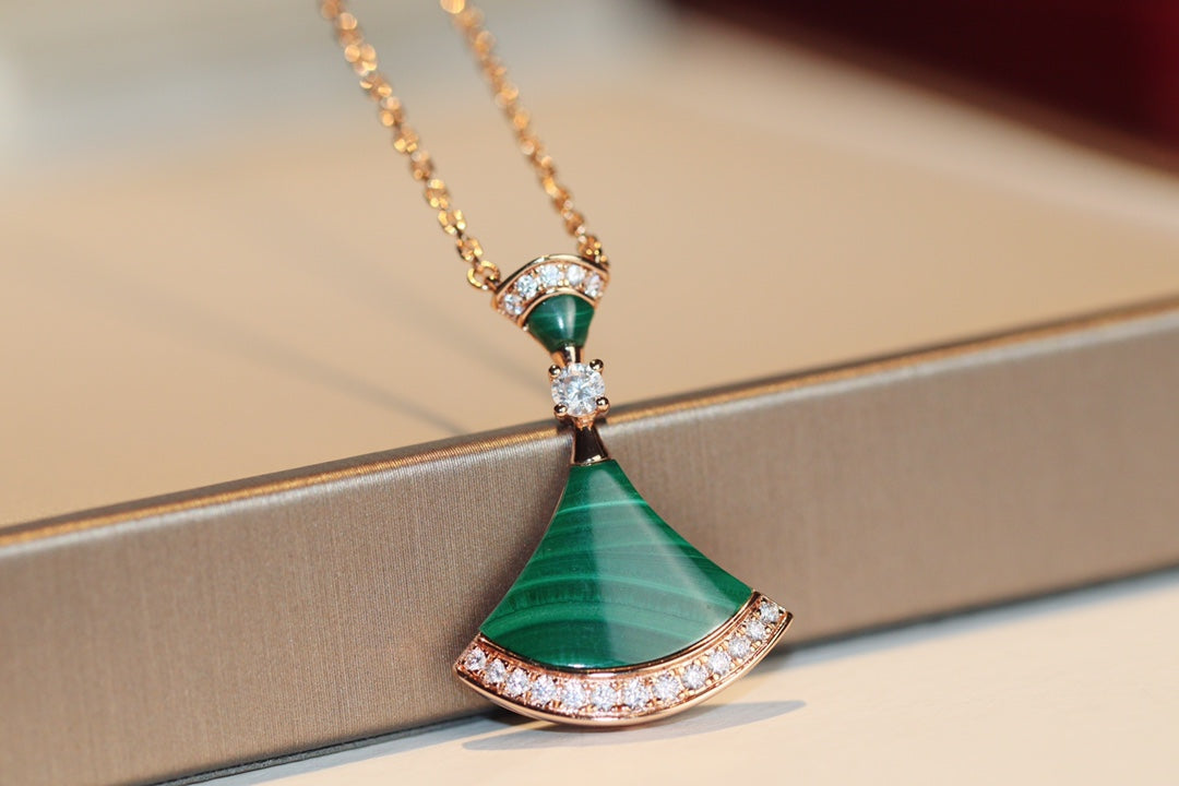 [Kismet Jewels ]DREAM NECKLACE MALACHITE DIAMOND