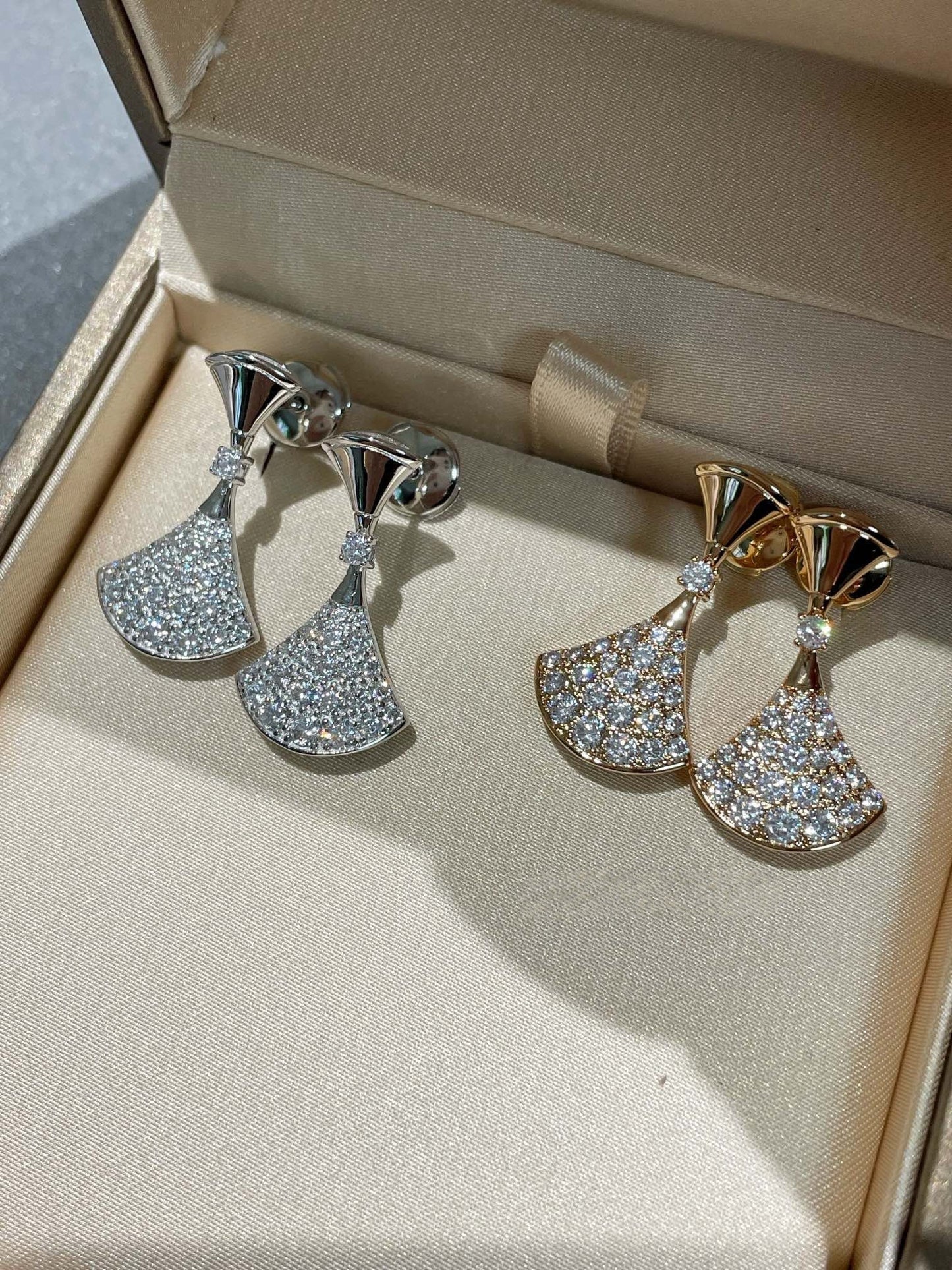 [Kismet Jewels ]DREAM EARRINGS DIAMOND