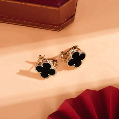 [Kismet Jewels ]CLOVER MEDIUM 1 MOTIFS  ONYX STUD EARRINGS