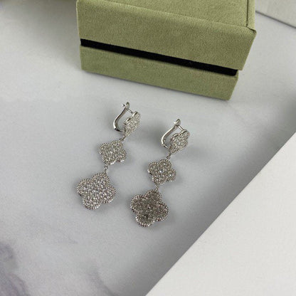 [Kismet Jewels ]CLOVER 3 MOTIF DIAMOND SILVER DROP EARRINGS