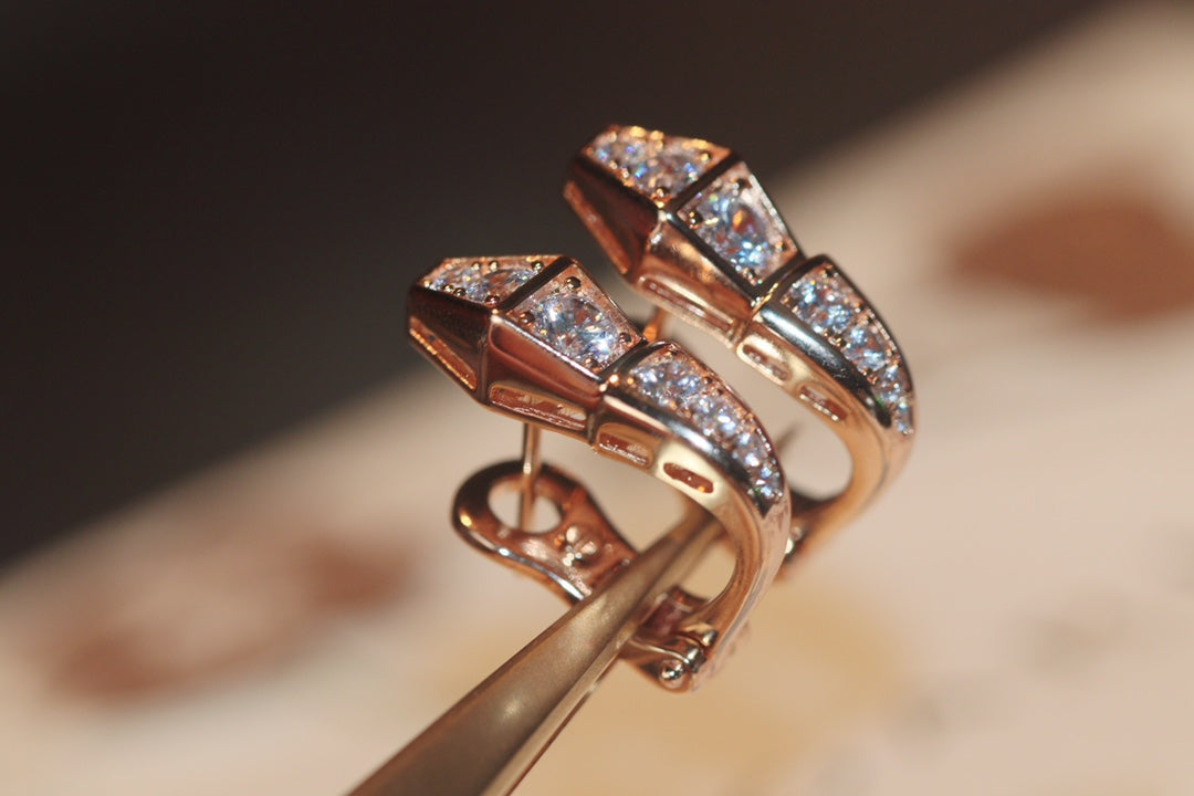 [Kismet Jewels ]SERPENT PINK GOLD DIAMOND EARRINGS