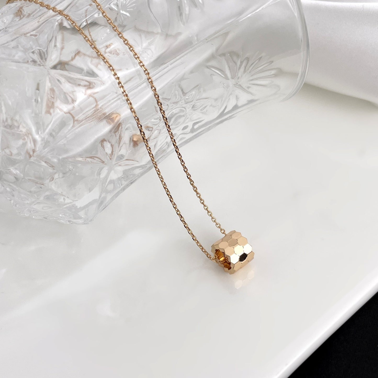 [Kismet Jewels ]BEE MINI NECKLACE