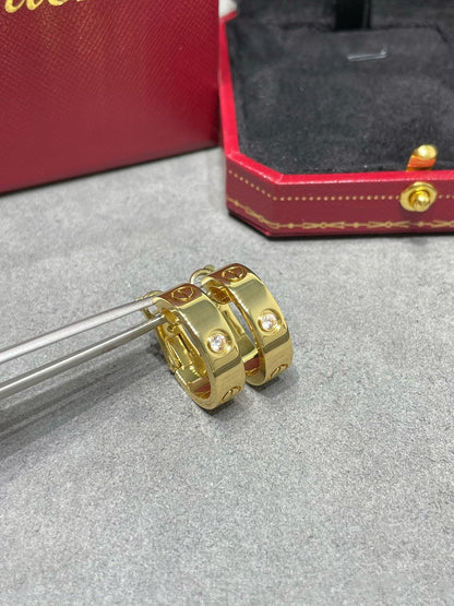 [Kismet Jewels ]LOVE 5.5MM 1 DIAMOND EARRINGS