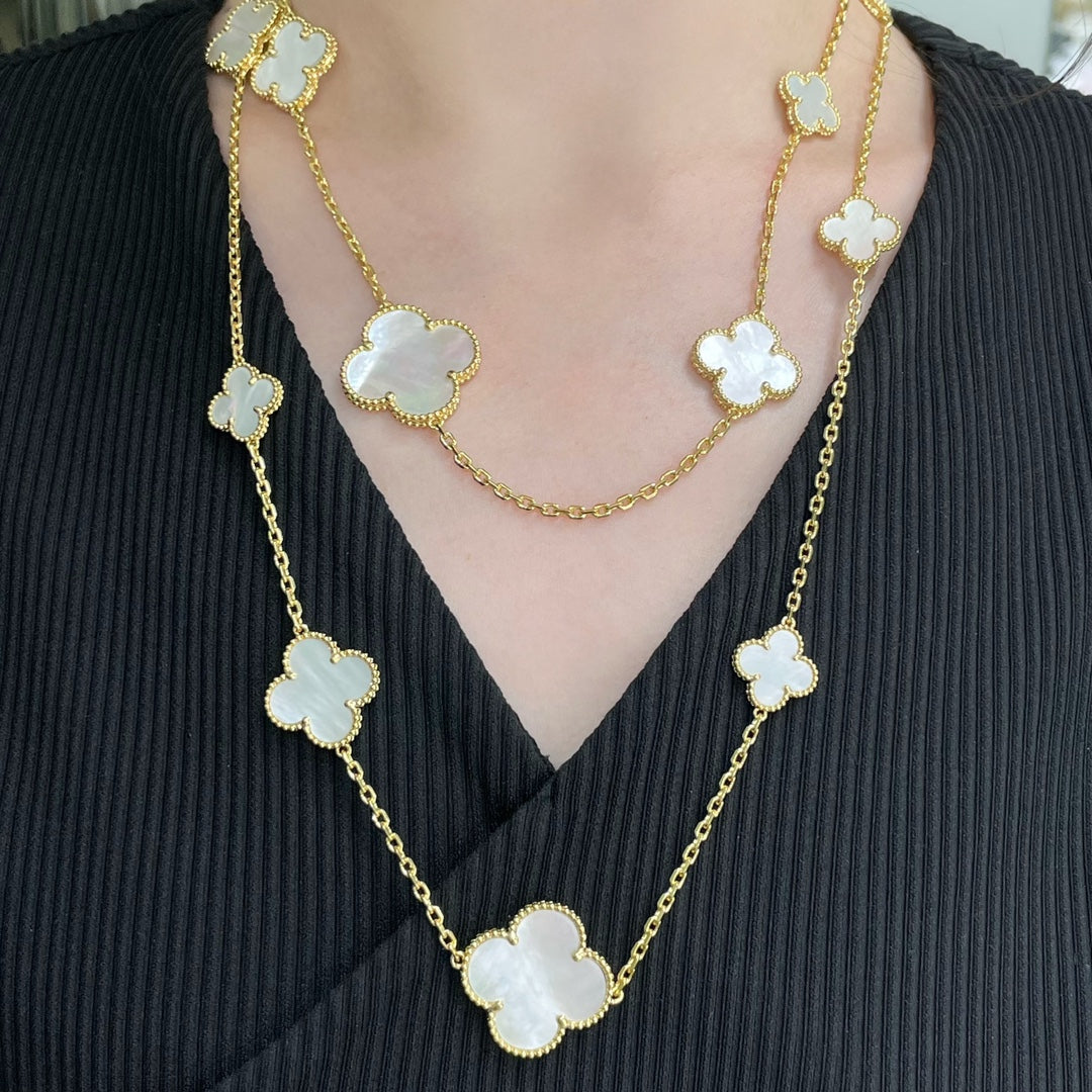 [Kismet Jewels ]CLOVER 16 MOTIF WHITE MOP GOLD NECKLACE