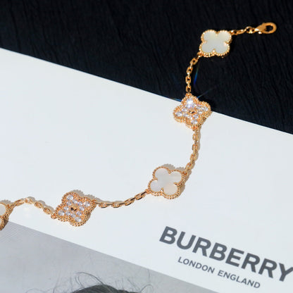 [Kismet Jewels ]CLOVER BRACELET 5 MOTIF WHITE MOP DIAMOND