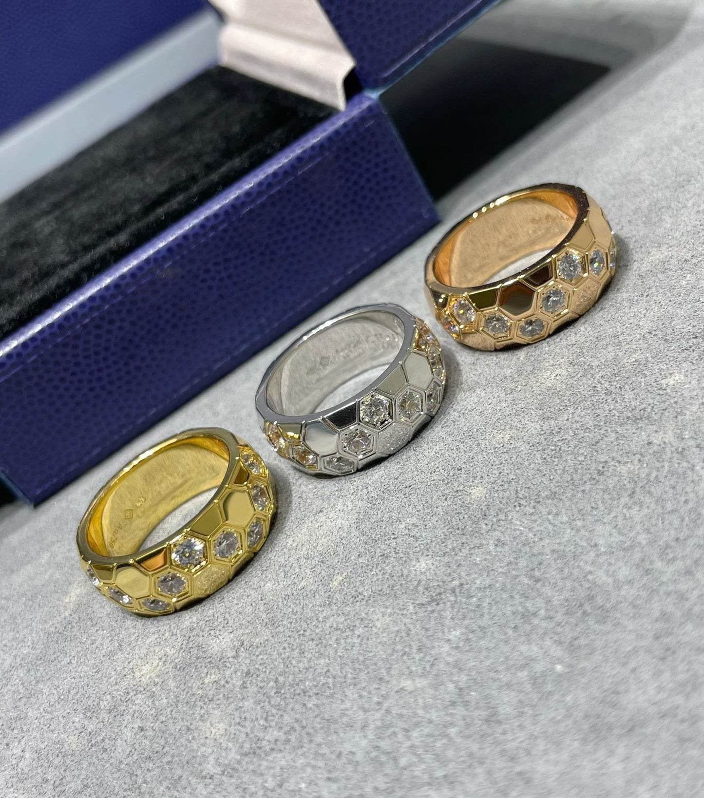 [Kismet Jewels ]BEE LOVE DIAMOND LARGE RING