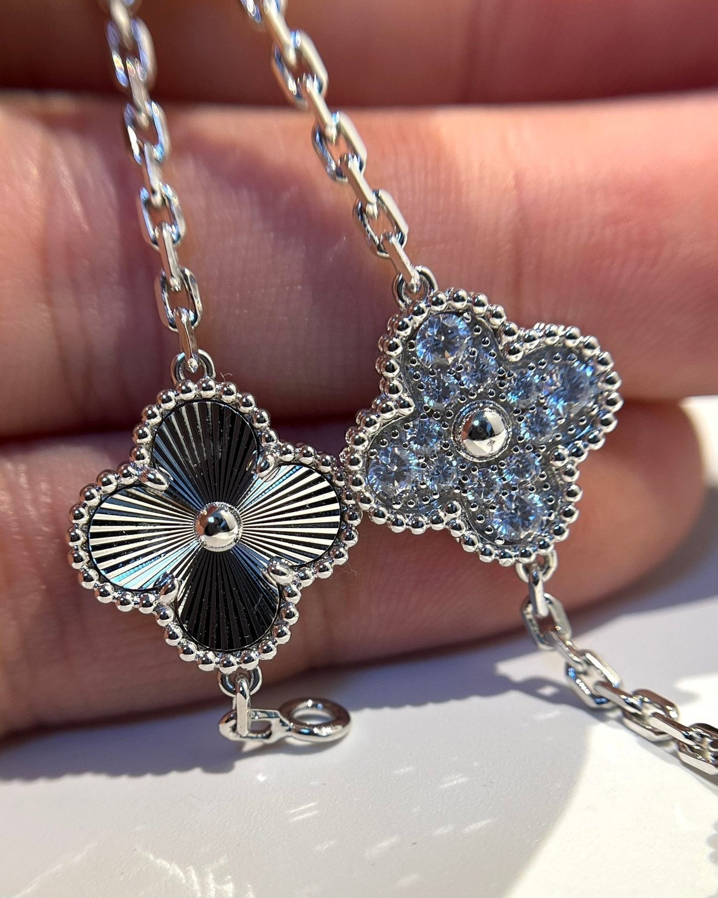 [Kismet Jewels ]CLOVER 5 MOTIF SILVER DIAMOND BRACELET