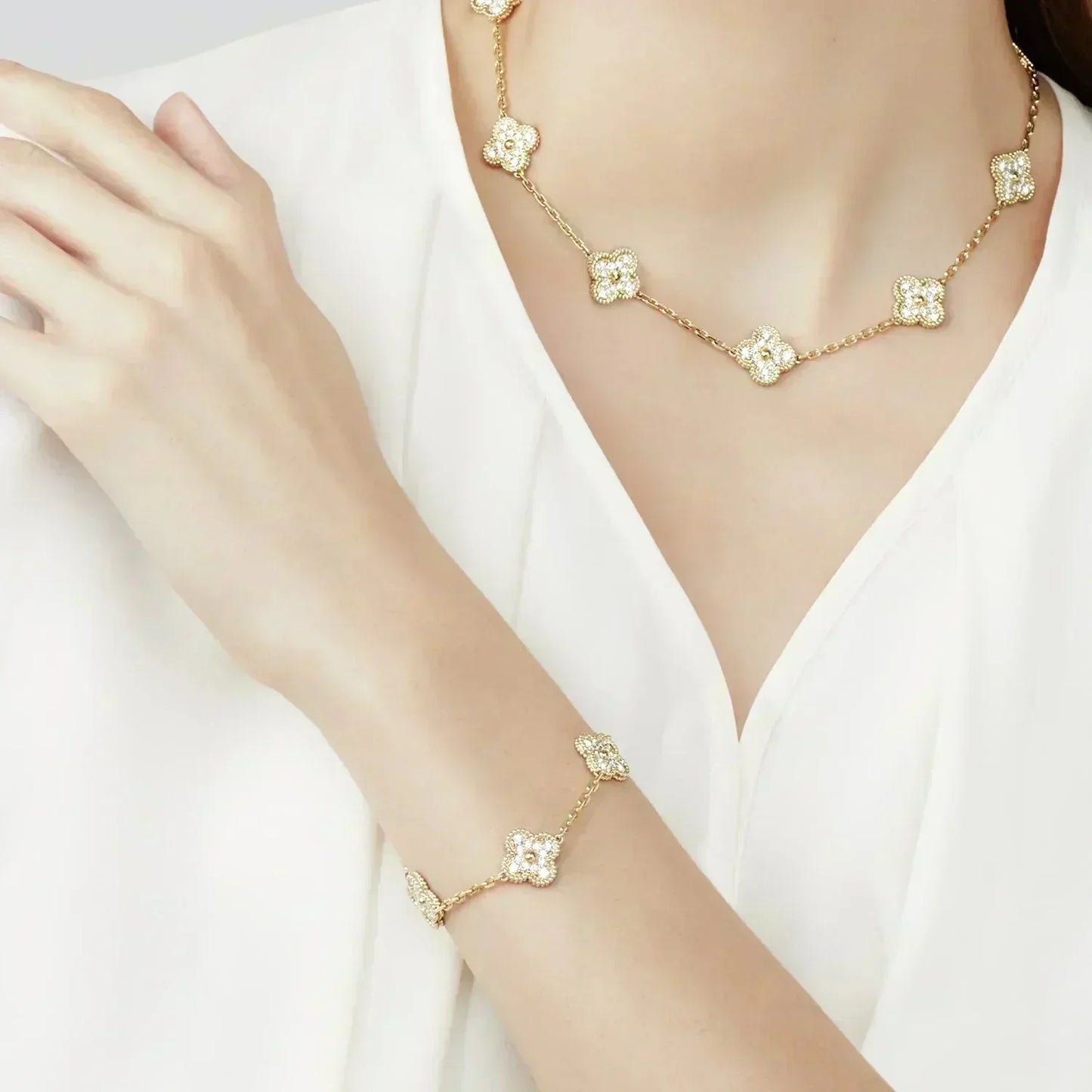 [Kismet Jewels ]CLOVER 5 MOTIFS  FULL DIAMOND BRACELET