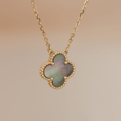 [Kismet Jewels ]CLOVER 15MM  GRAY MOTHER OF PEARL NECKLACE