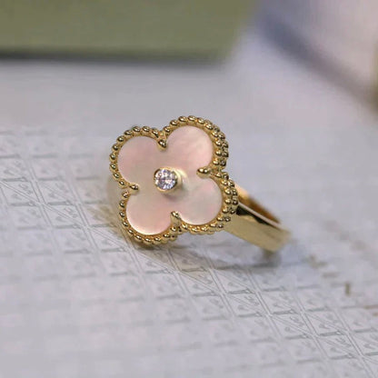 [Kismet Jewels ]CLOVER PINK MOP RING GOLD DIAMOND