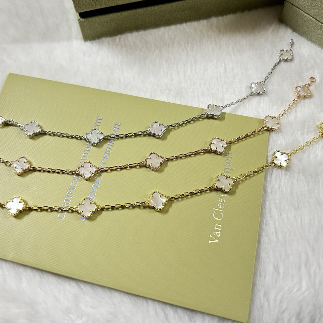 [Kismet Jewels ]CLOVER 6 MOTIF WHITE MOP BRACELET