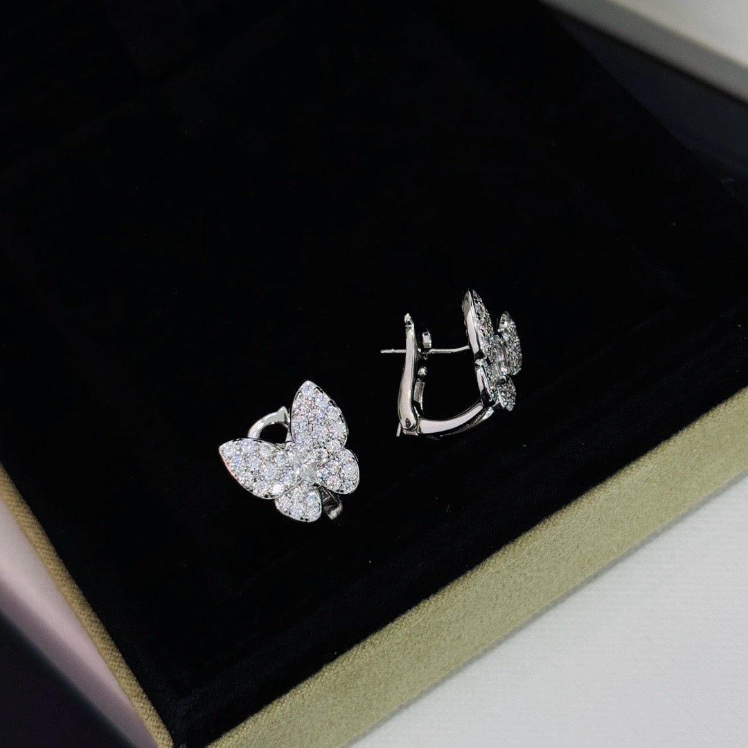 [Kismet Jewels ]BUTTERFLY ALL DIAMOND EARRINGS