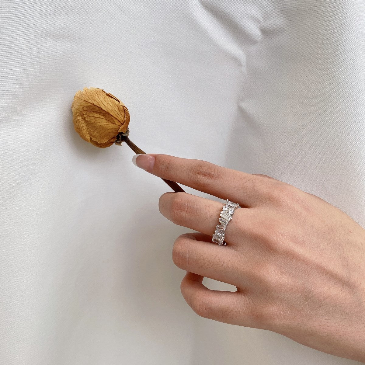 [Kismet Jewels ]Delicate Multi Shape Tennis Ring