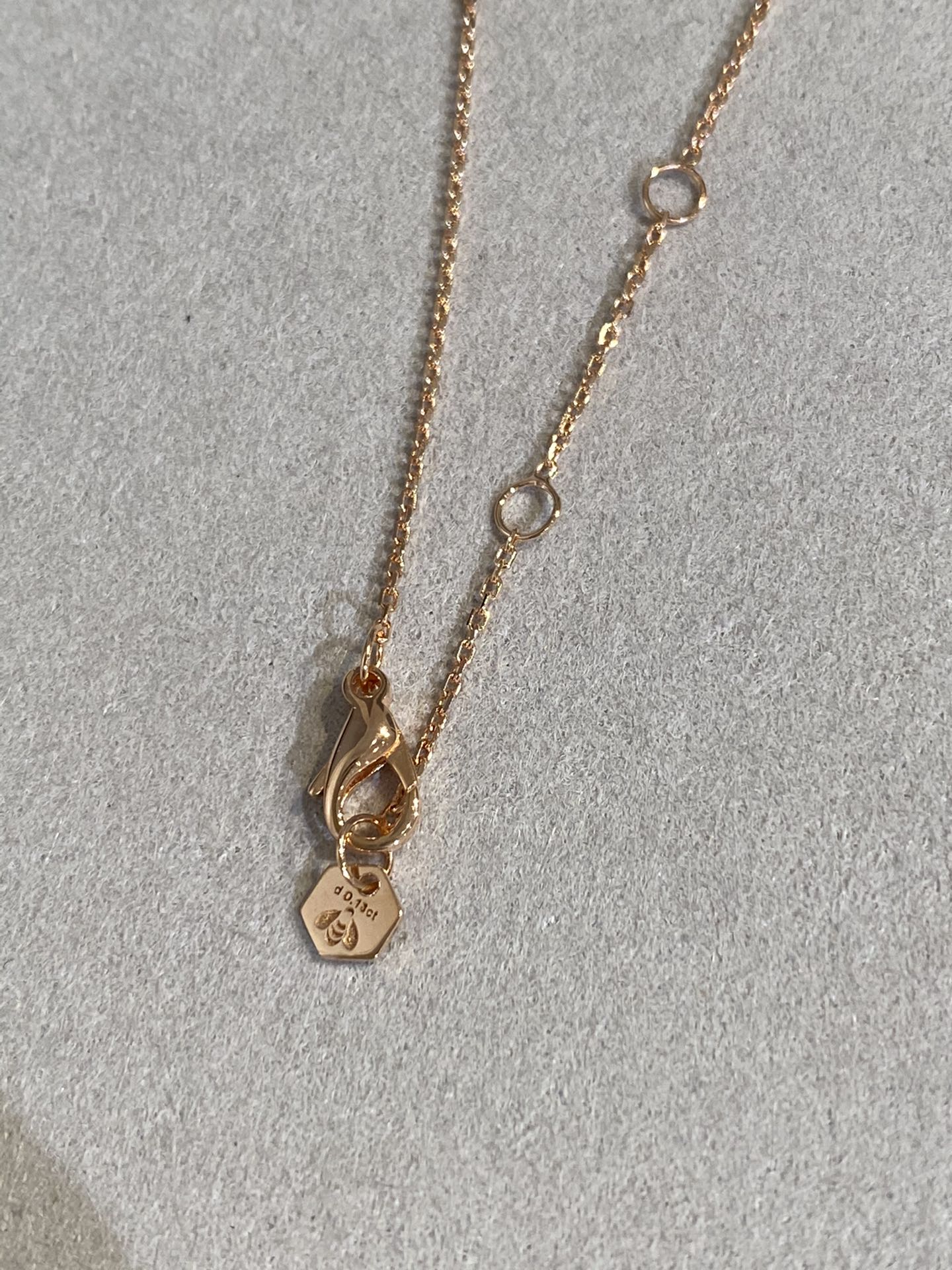 [Kismet Jewels ]BEE LOVE DIAMOND NECKLACE