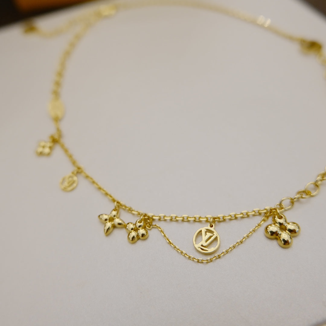 [Kismet Jewels ]BLOOMING SUPPLE NECKLACE BRASS