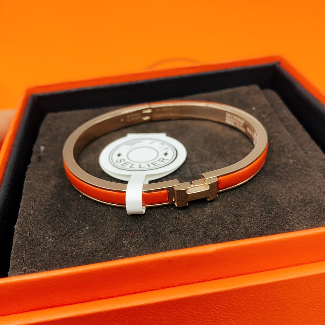 [Kismet Jewels ]CLASSIC HM CLIC RED 8MM ENAMEL BRACELET