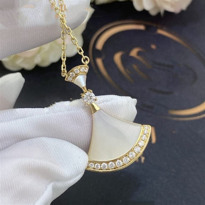 [Kismet Jewels ]DREAM NECKLACE MOP GOLD DIAMOND