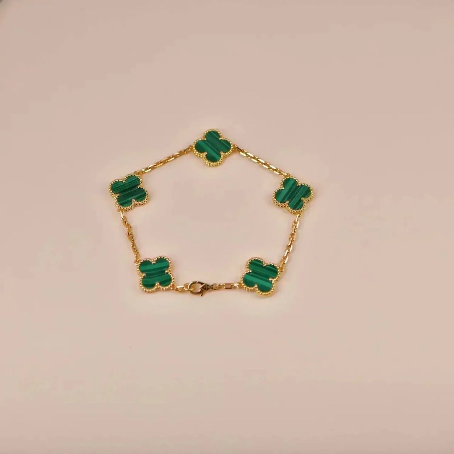 [Kismet Jewels ]CLOVER 5 MOTIFS MALACHITE BRACELET
