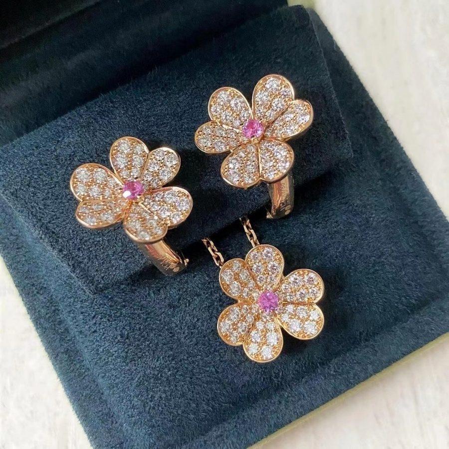 [Kismet Jewels ]FRIVOLE PINK GOLD FLOWER DIAMOND EARRINGS