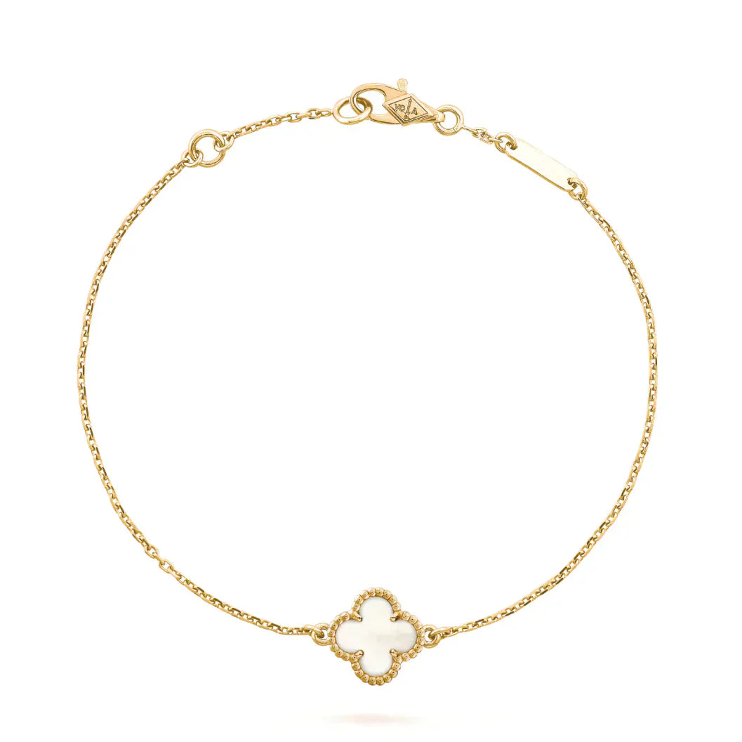 [Kismet Jewels ]CLOVER WHITE MOP SINGLE FLOWER BRACELET