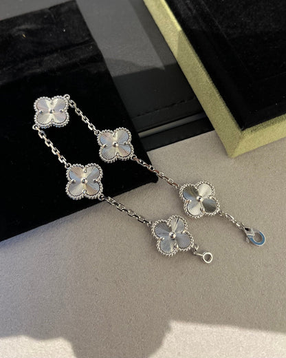 [Kismet Jewels ]CLOVER SILVER 5 MOTIFS BRACELET